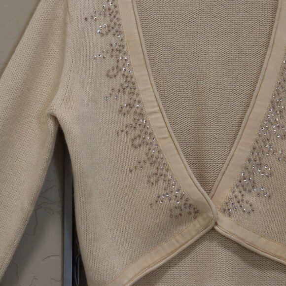 Calvin Klein Jeans Cropped Ecru Cardigan - Picture 4 of 5